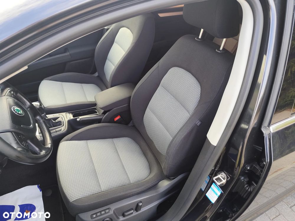 Skoda Superb - 21