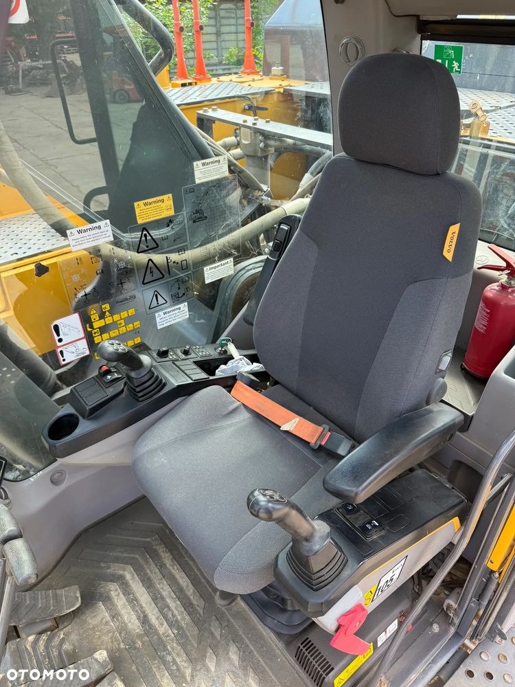 Volvo EC 380 EL - 26