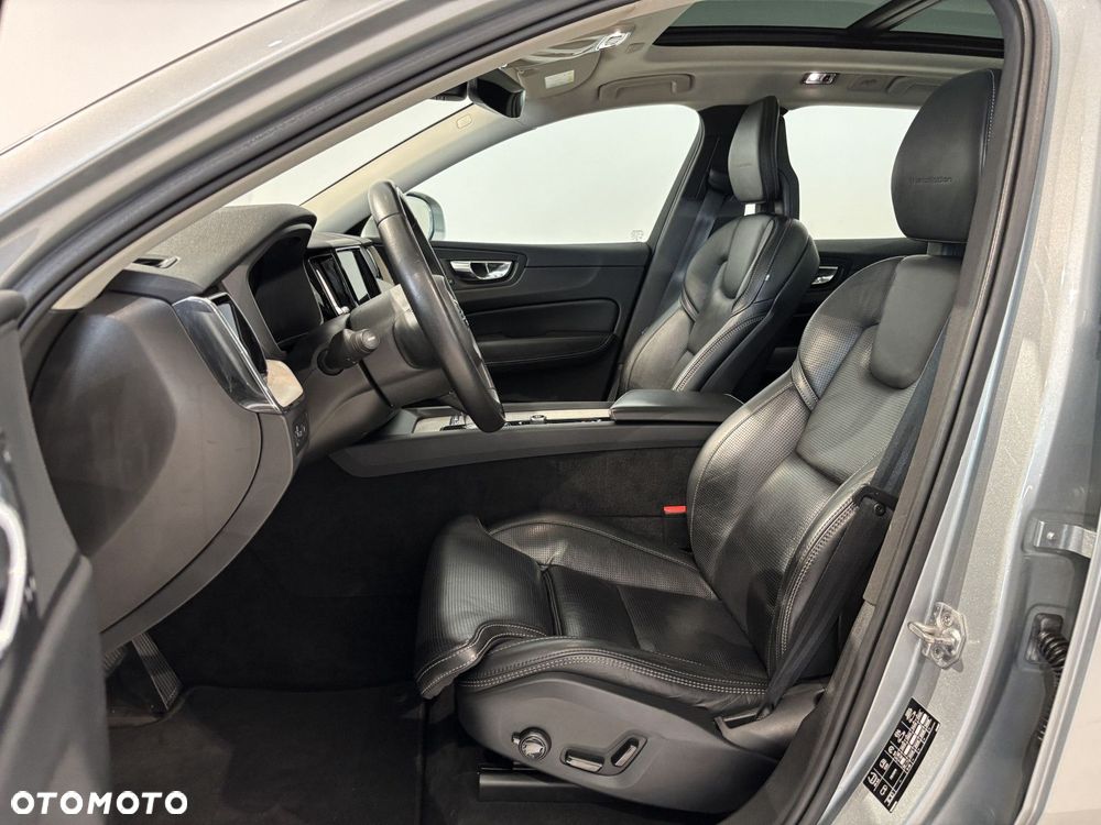 Volvo XC 60 - 13