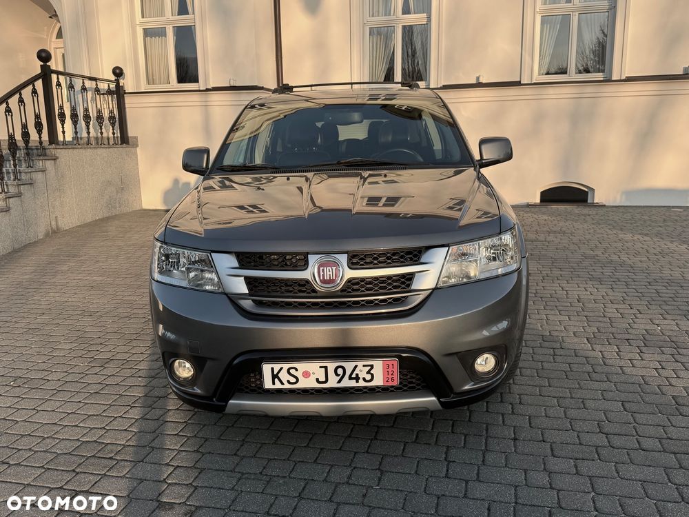 Fiat Freemont 2.0 Multijet 16V DPF Automatik Allrad Lounge - 3