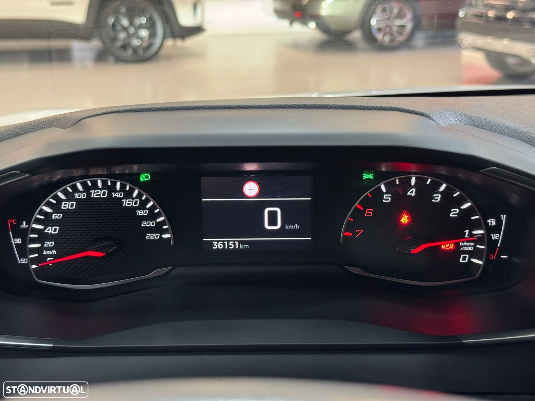 Peugeot 208 1.2 PureTech Active - 26