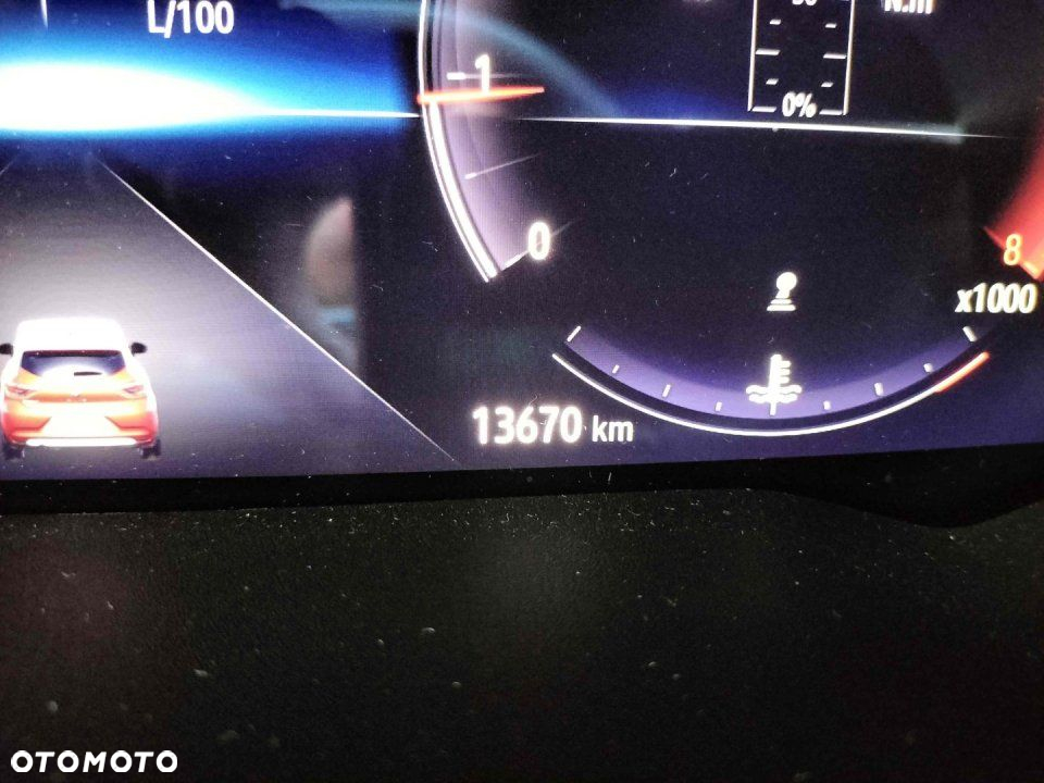 Renault Clio - 8