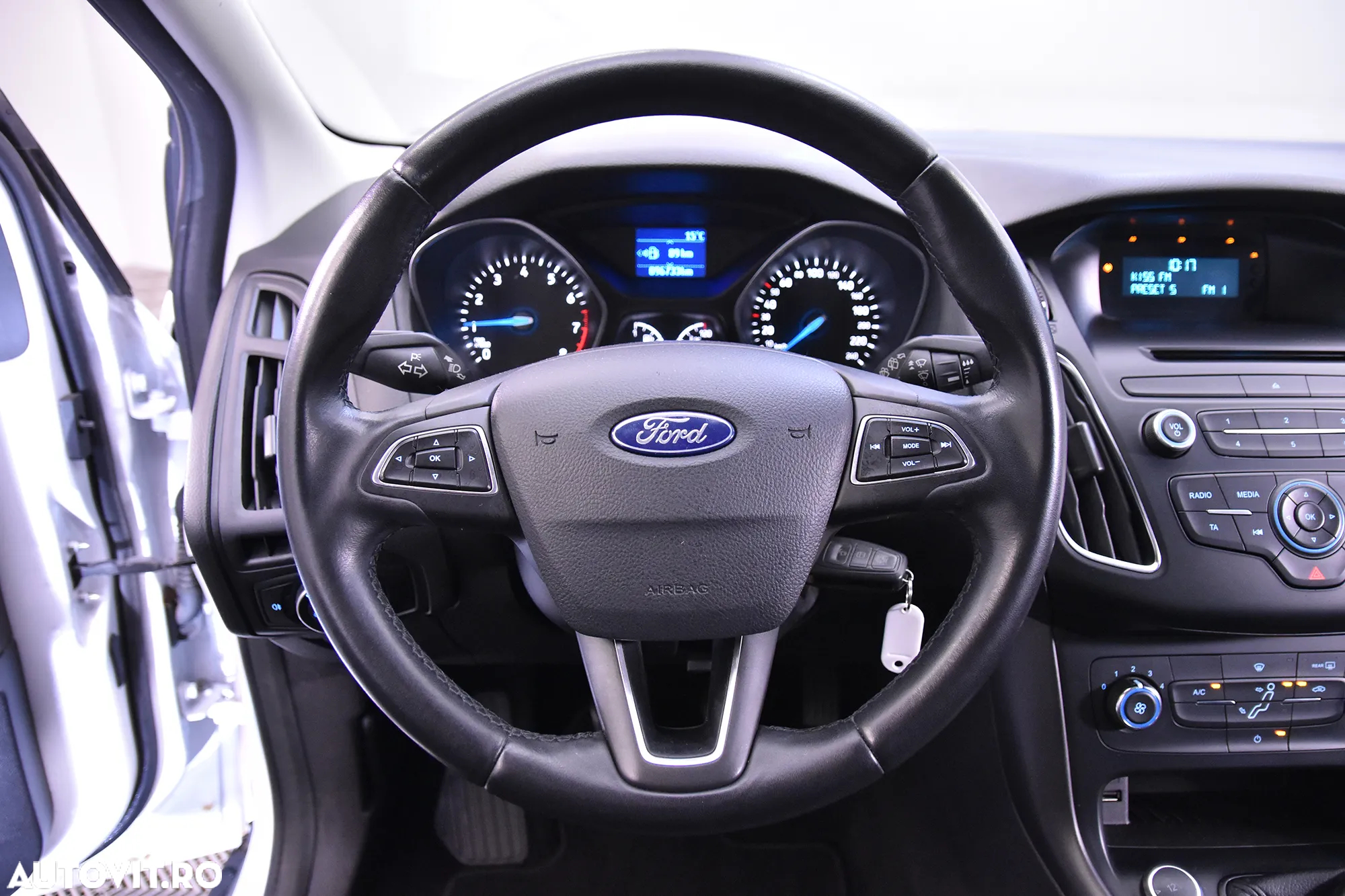 Ford Focus - 16