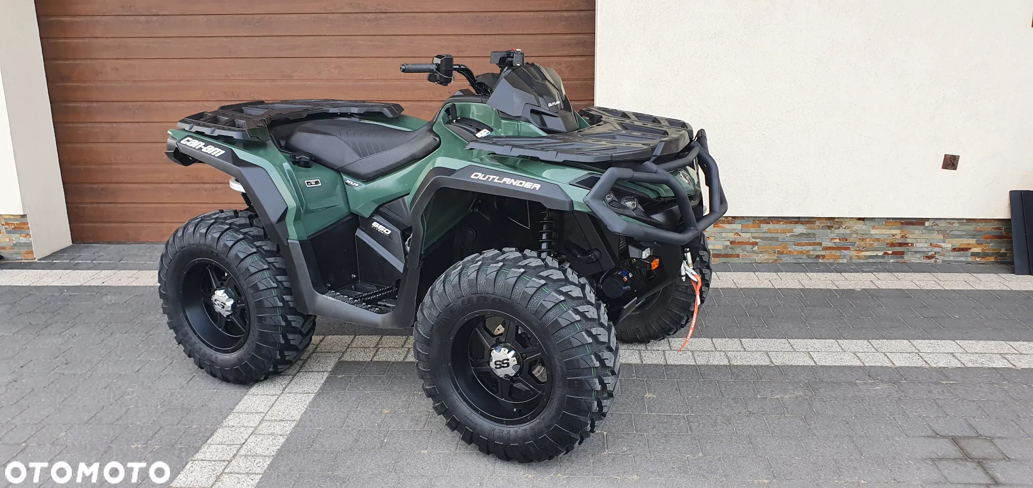 Can-Am Outlander