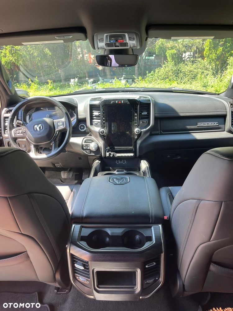 RAM 1500 - 8