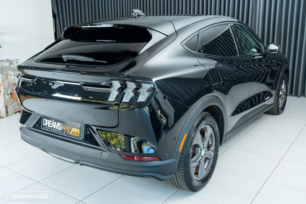 Ford Mustang Mach-E 98.7 kWh Premium — photo 5