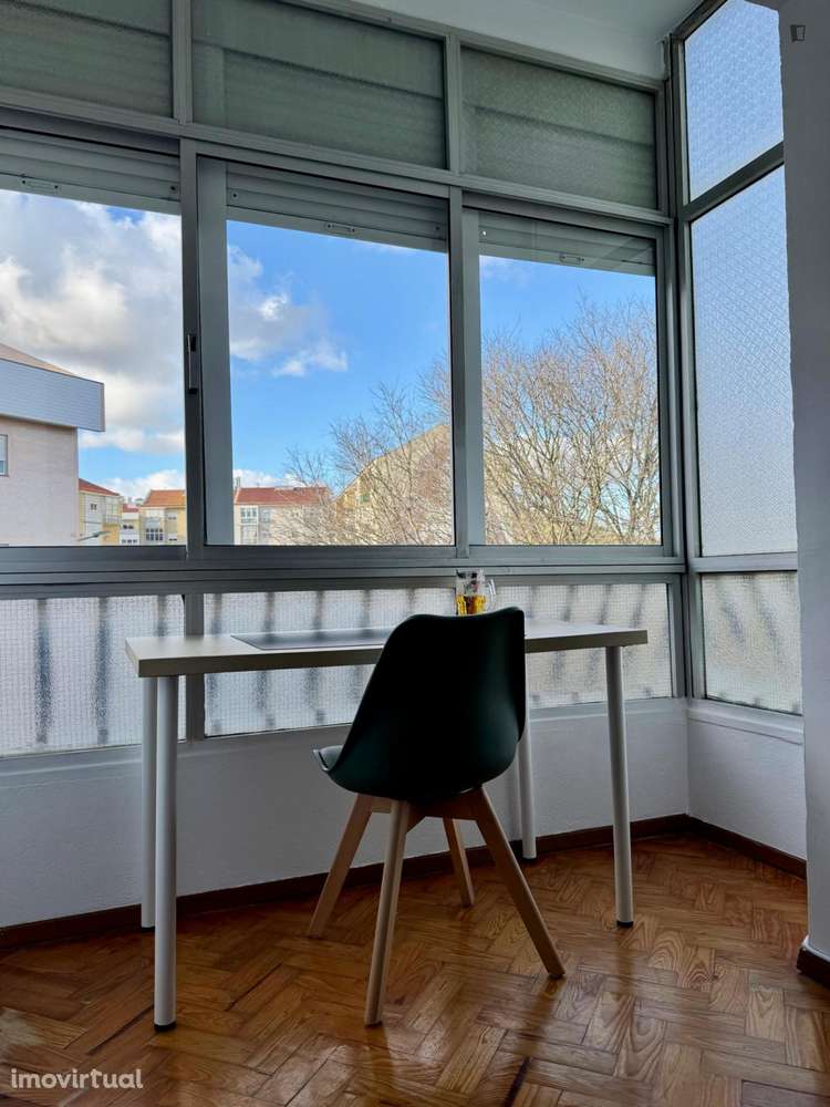 Quarto - localizado em Amadora Lisbon - Grande imagem: 4/9