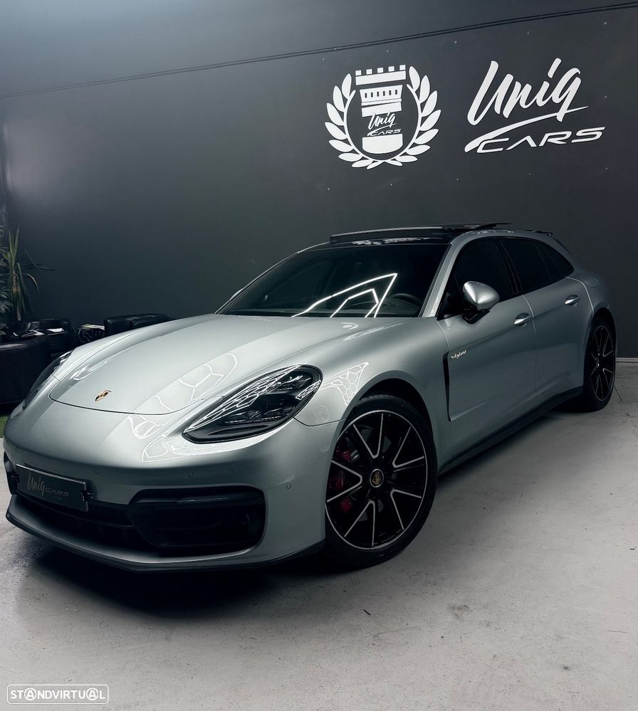 Porsche Panamera Sport Turismo 4S E-Hybrid - 36