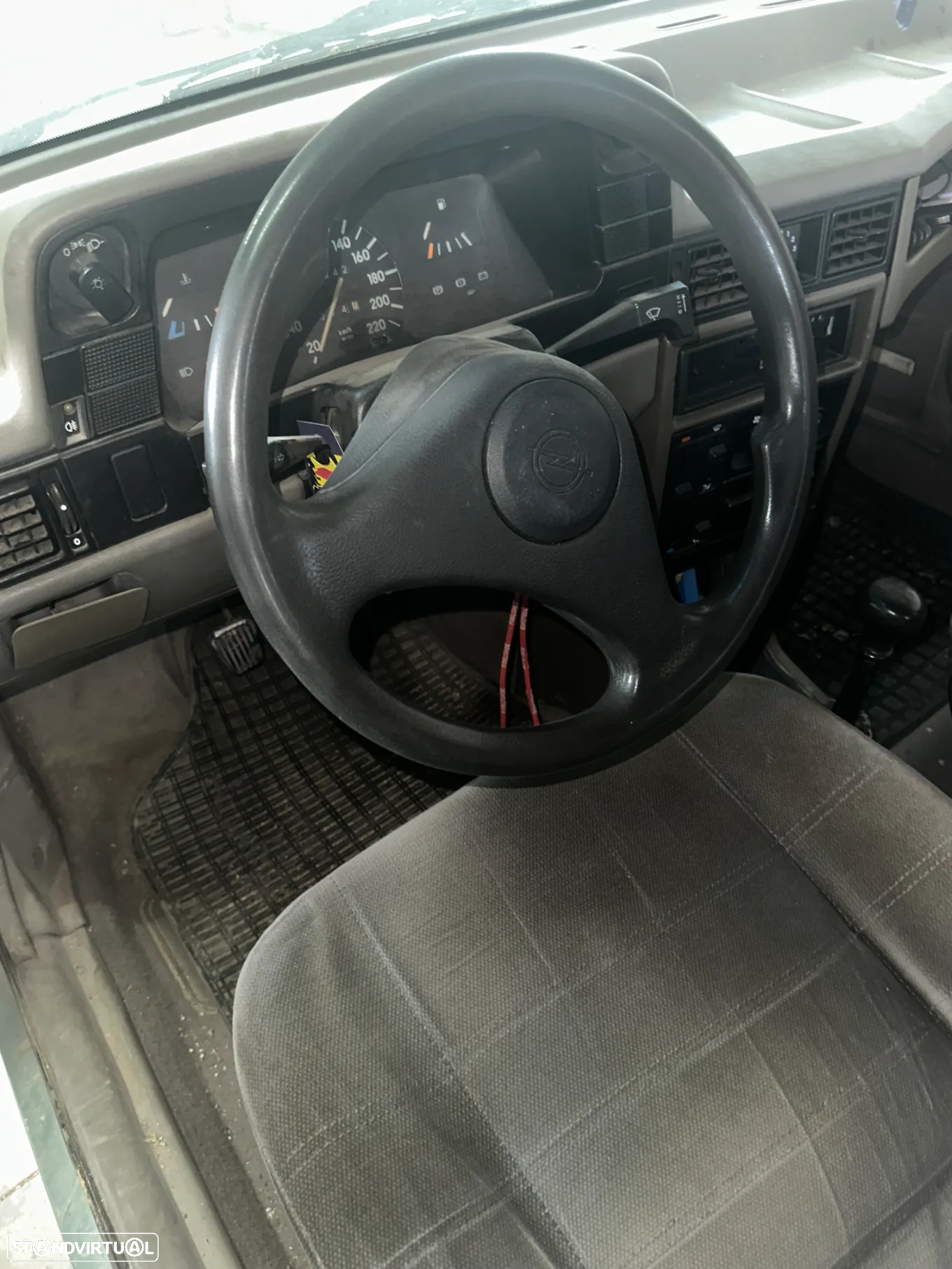 Opel Kadett 1.4 LS - 5