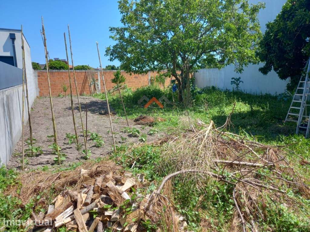 Lote de terreno com projeto! - Grande imagem: 2/6