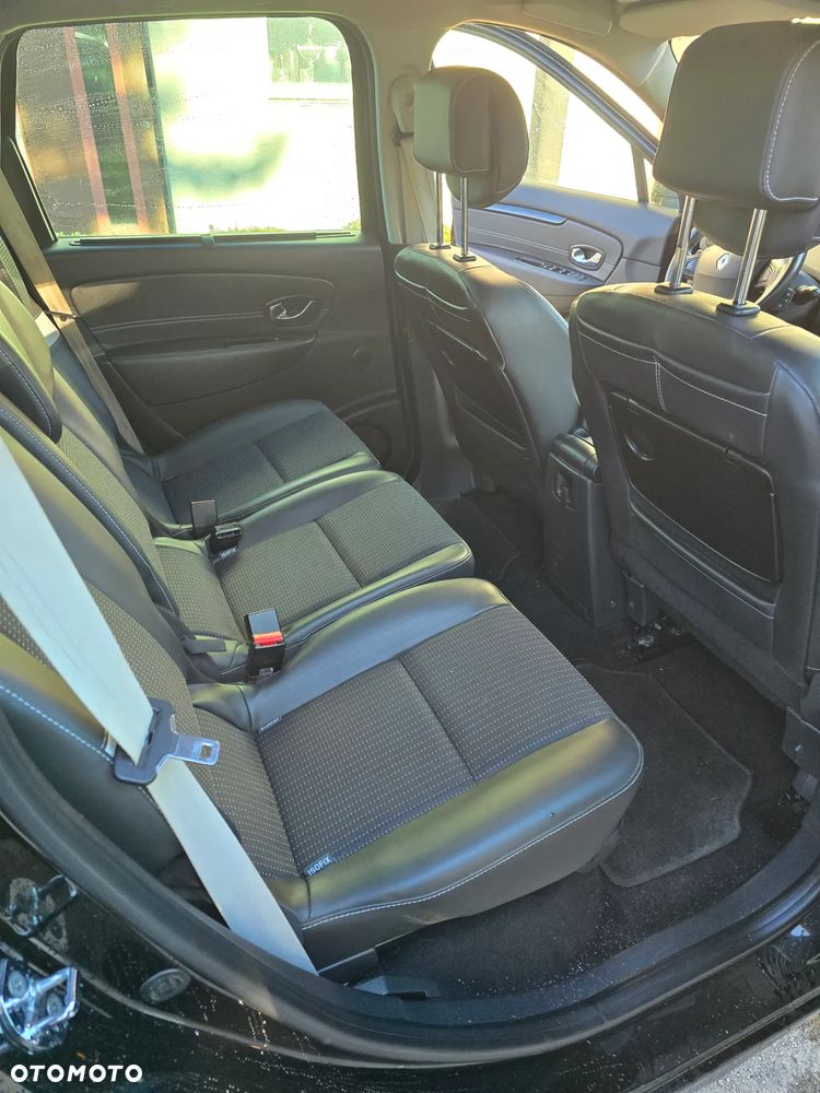 Renault Grand Scenic - 20