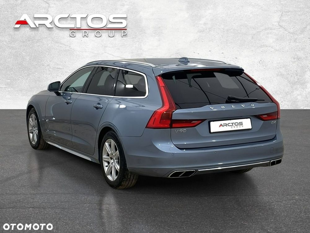 Volvo V90 - 8
