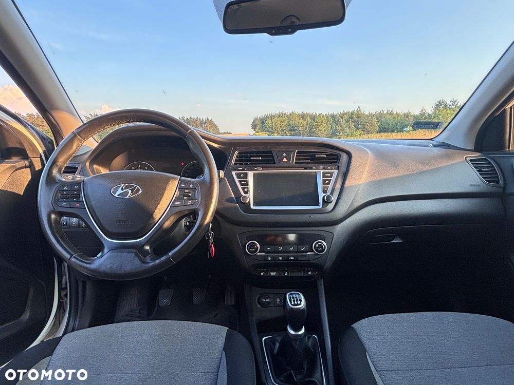 Hyundai i20 1.2 Classic - 12