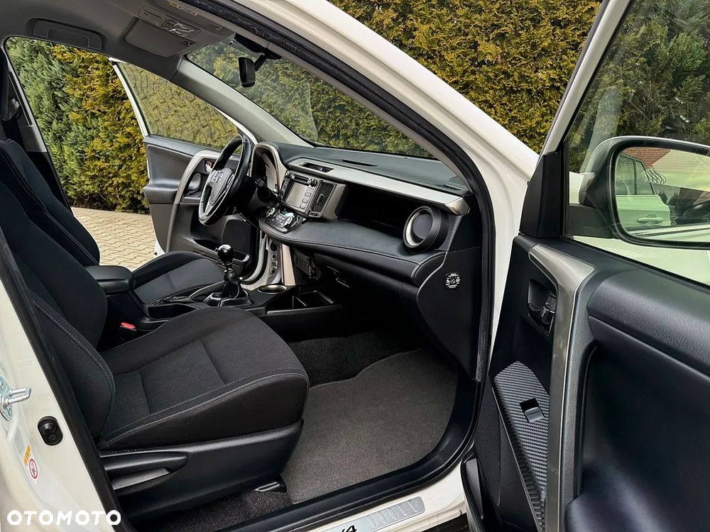 Toyota RAV4 2.0 4x4 Executive - 17