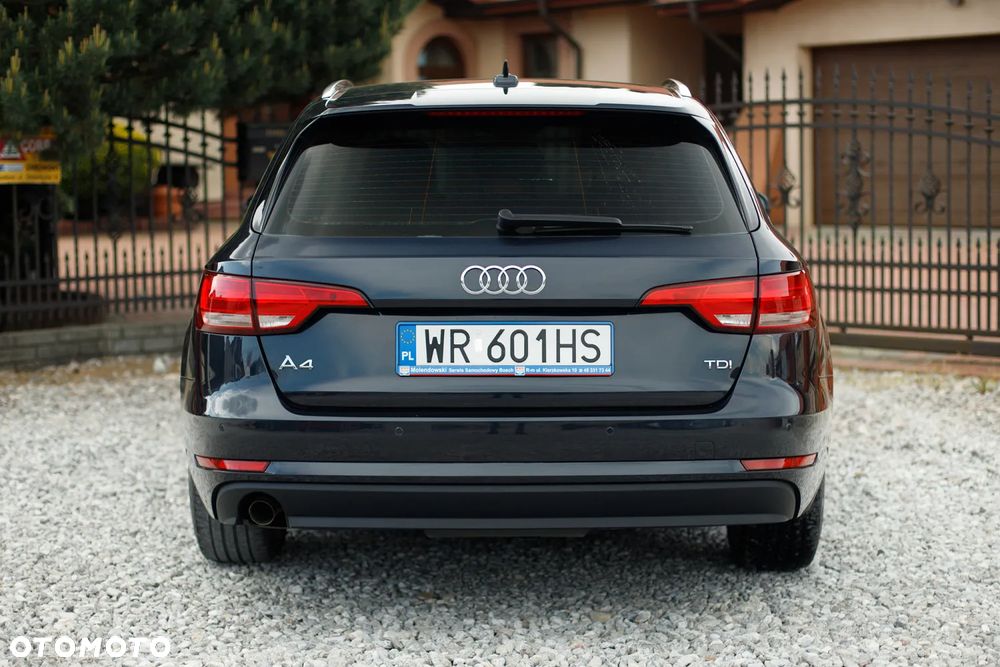 Audi A4 Avant - 9