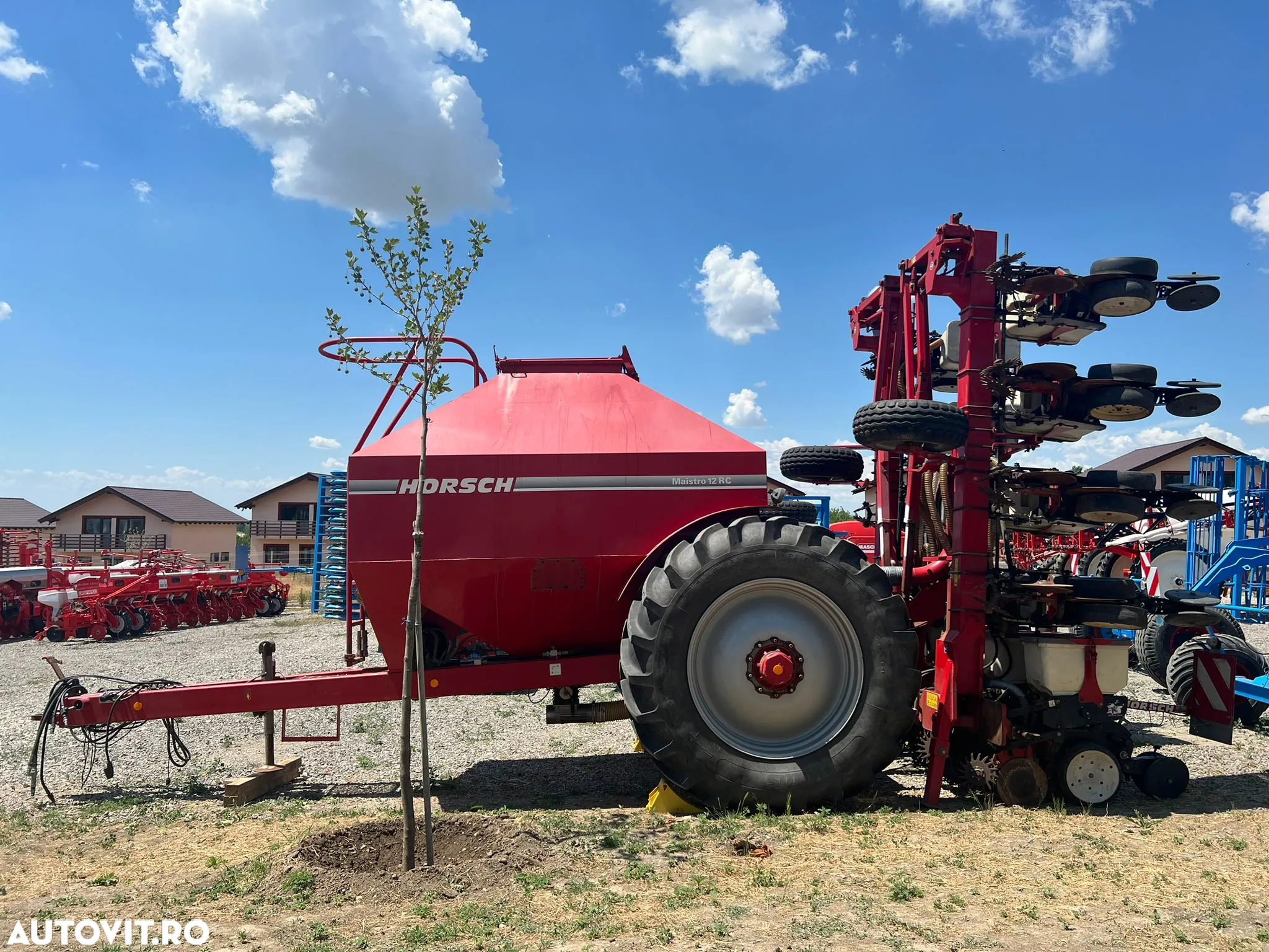 Horsch MAISTRO 12 RC - 2
