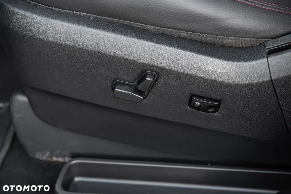 Dodge Grand Caravan 3.6 R/T - 18