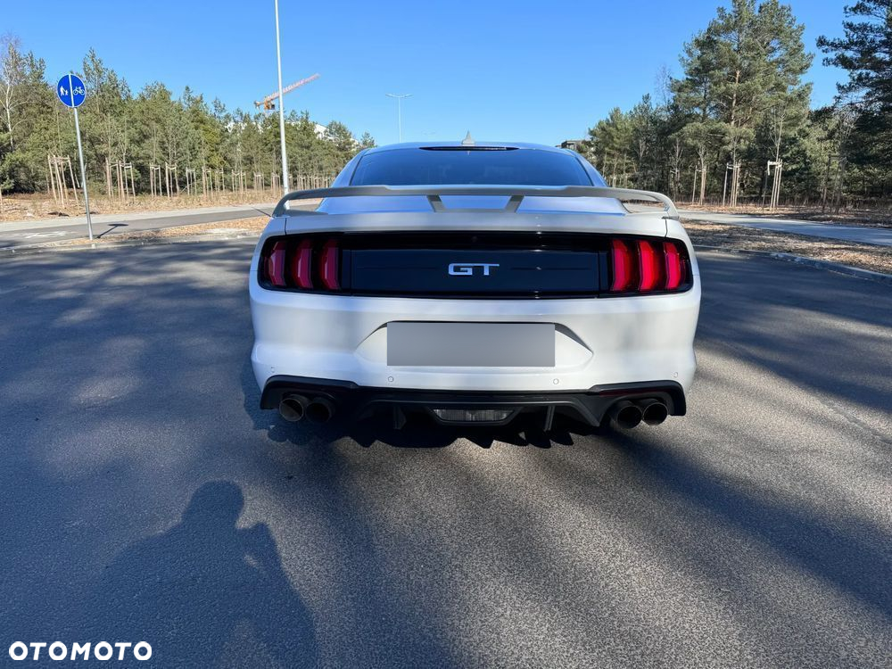 Ford Mustang - 15