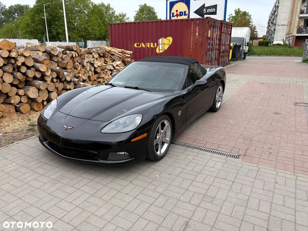 Chevrolet Corvette - 4