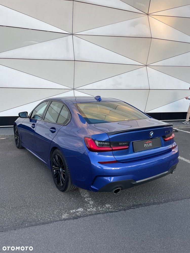 BMW Seria 3 320i GPF xDrive M Sport Shadow - 6