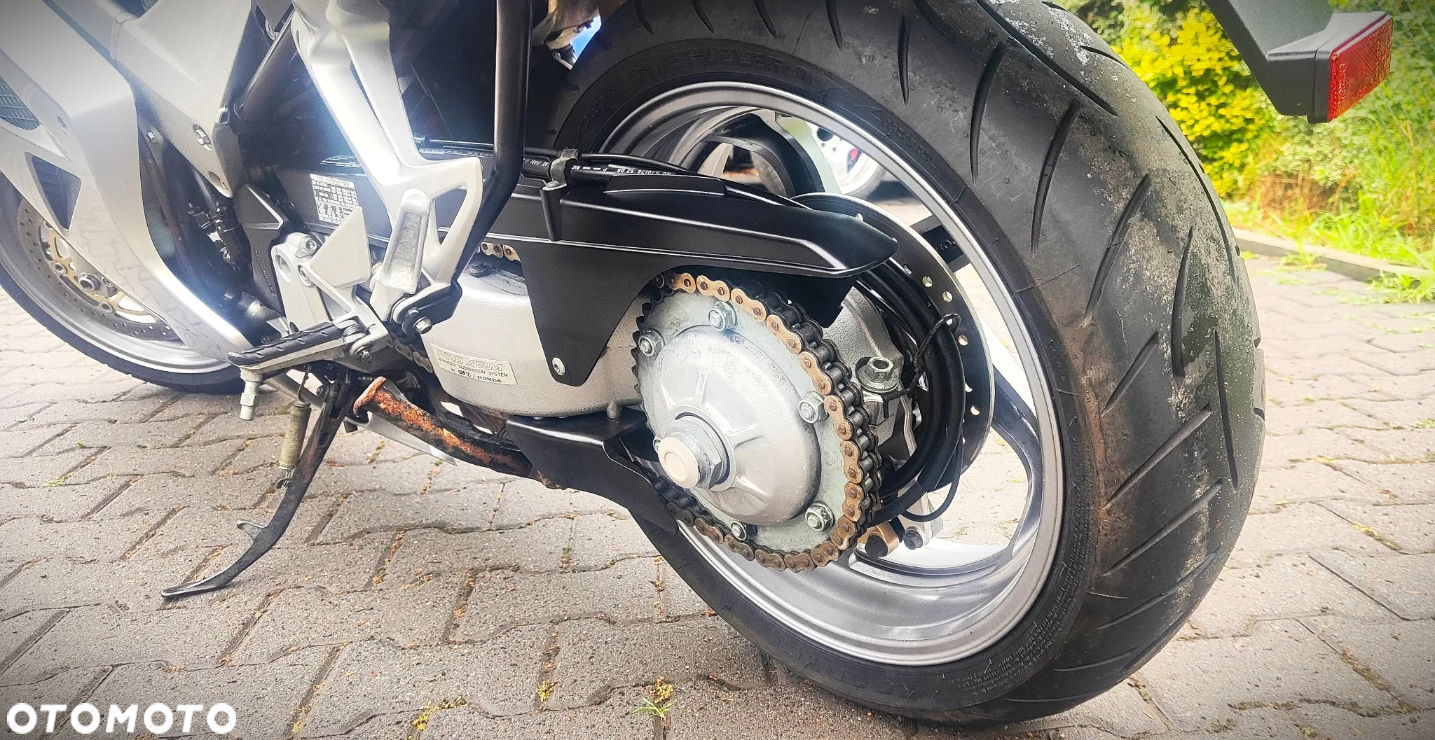 Honda VFR - 21