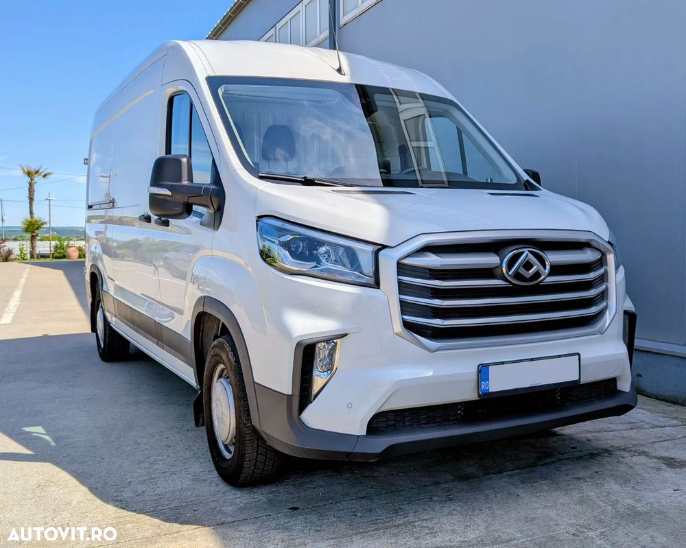 Maxus Deliver 9 - 9