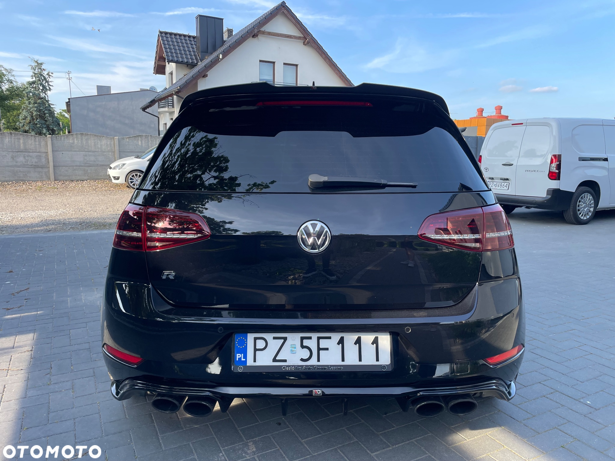 Volkswagen Golf VII 2.0 TSI BMT 4Mot R DSG - 8