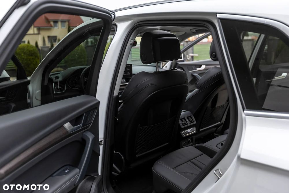Audi Q5 45 TFSI quattro S tronic S line - 28