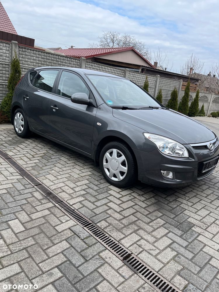 Hyundai i30 1.6 Comfort - 2