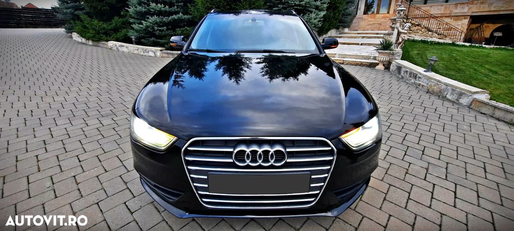 Audi A4 Avant 2.0 TDI Design - 25