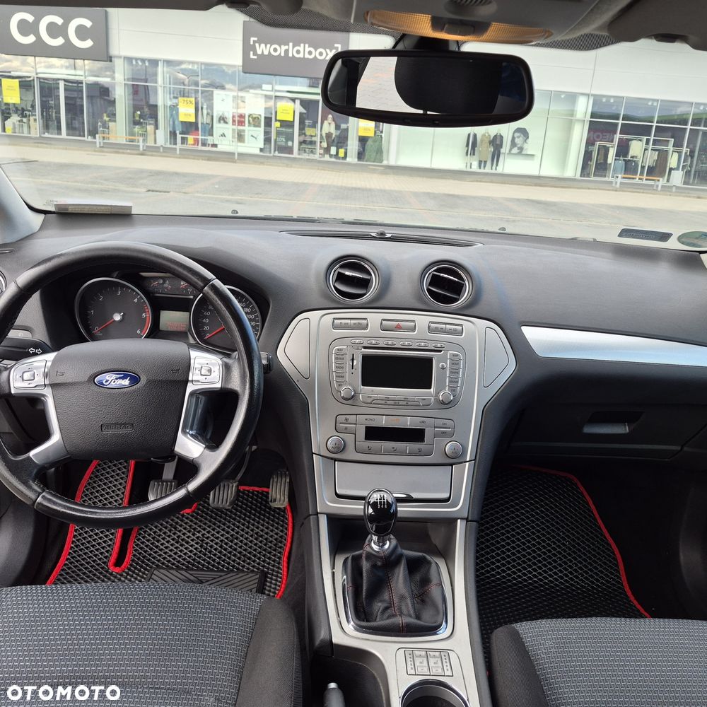 Ford Mondeo - 9