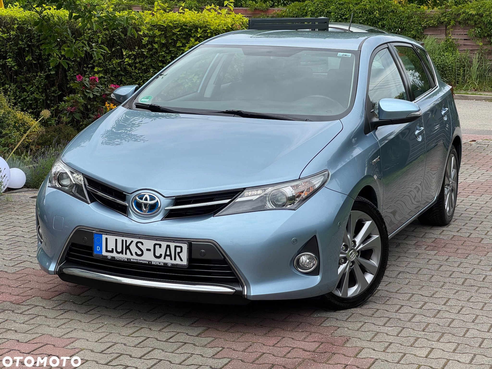 Toyota Auris Hybrid 135 Prestige - 1