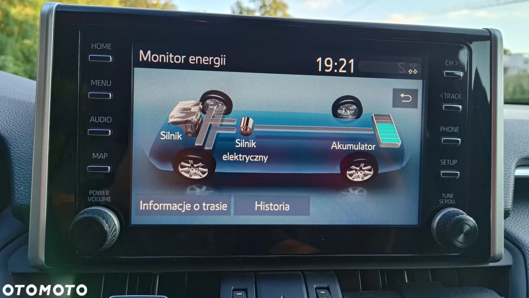 Toyota RAV4 2.5 Hybrid Selection 4x2 - 24