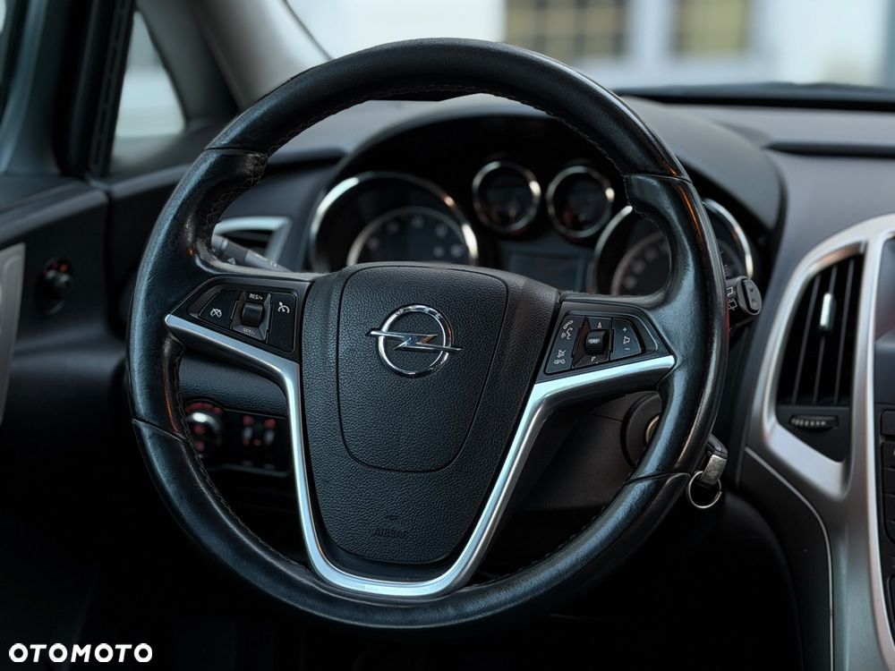 Opel Astra 1.6 Innovation - 15