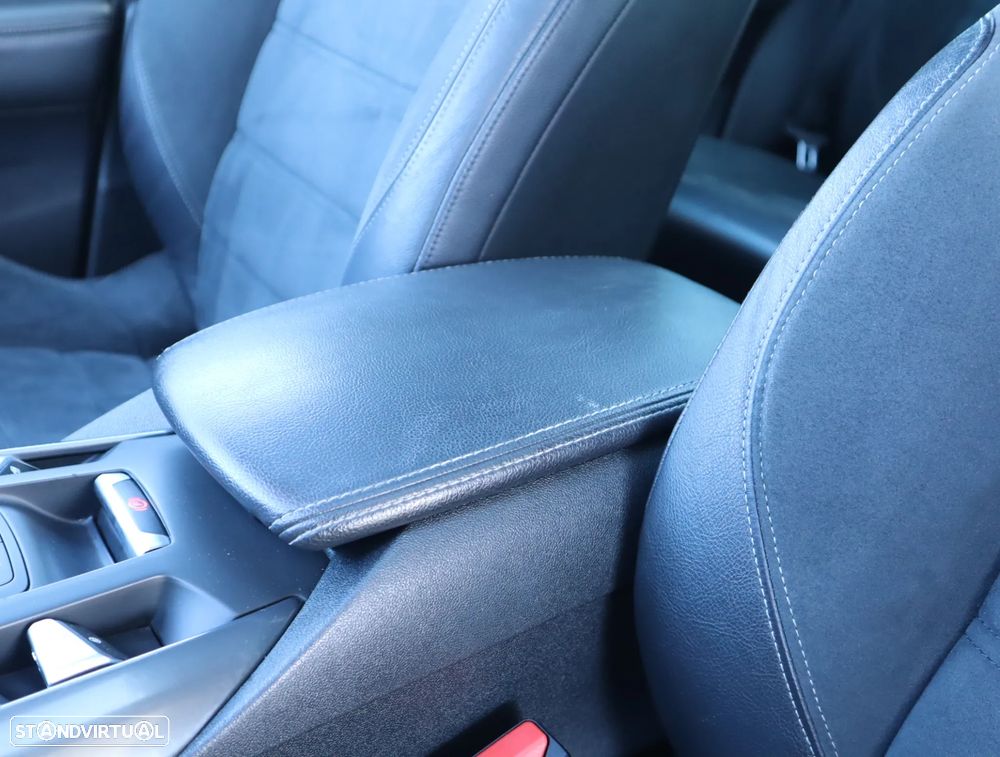 Citroën DS5 1.6 BlueHDi So Chic - 28