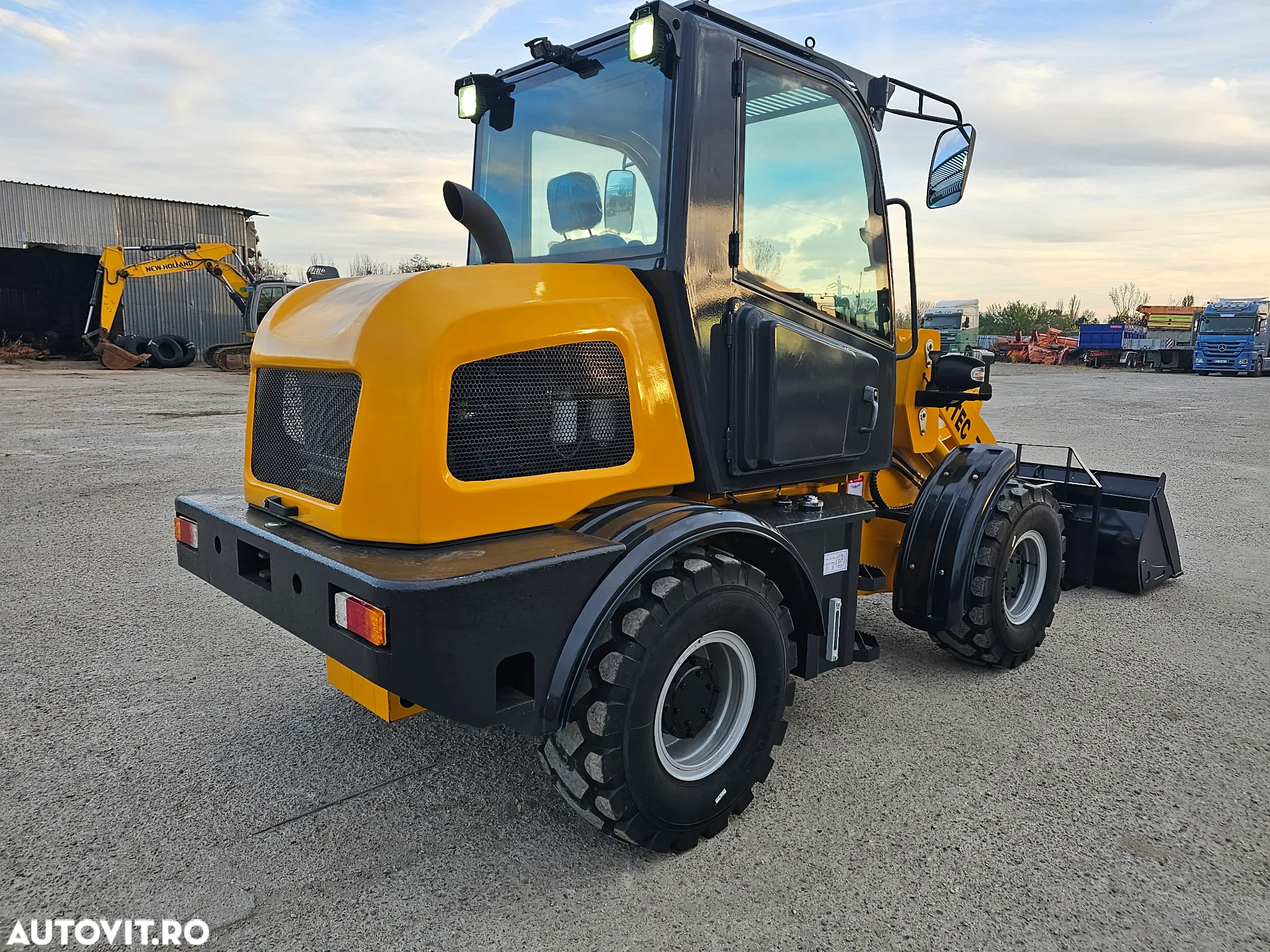 Hitachi Hytec ZL18A incarcator frontal mini - 8
