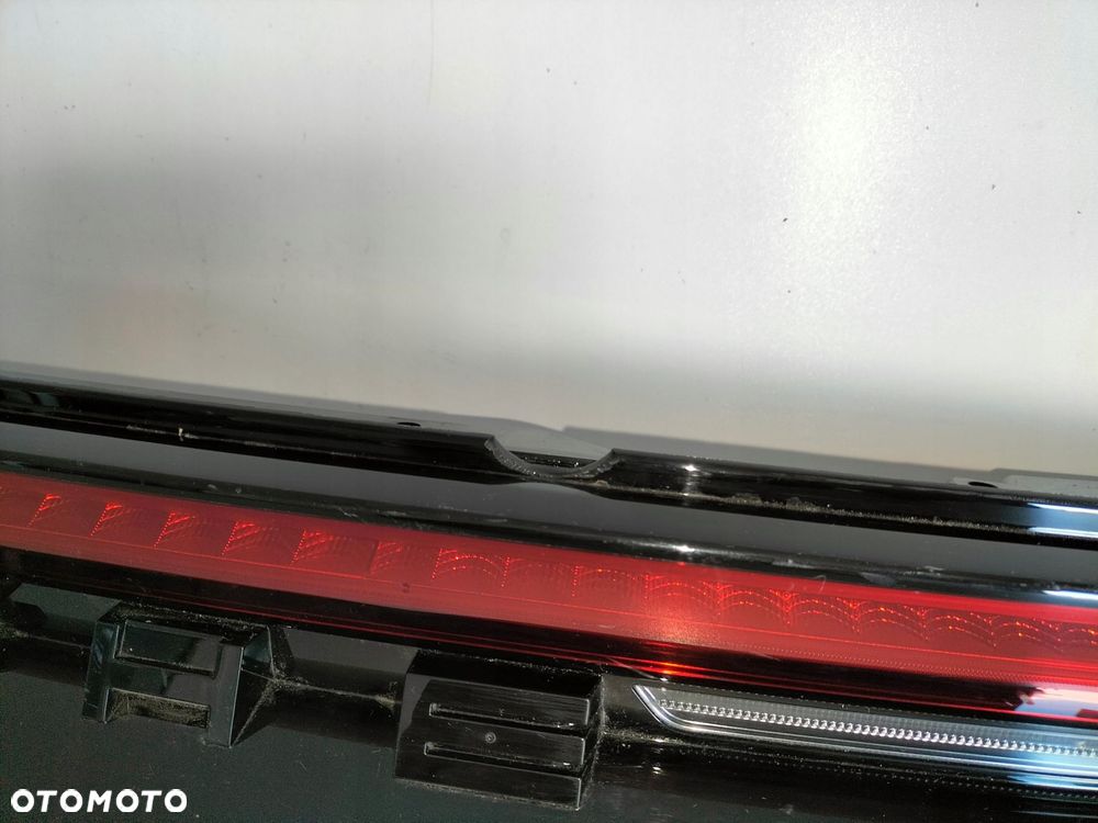blenda klapy tylnej bagażnika tył porsche panamera iii 24- led - 7