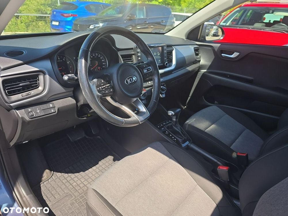 Kia Stonic - 4