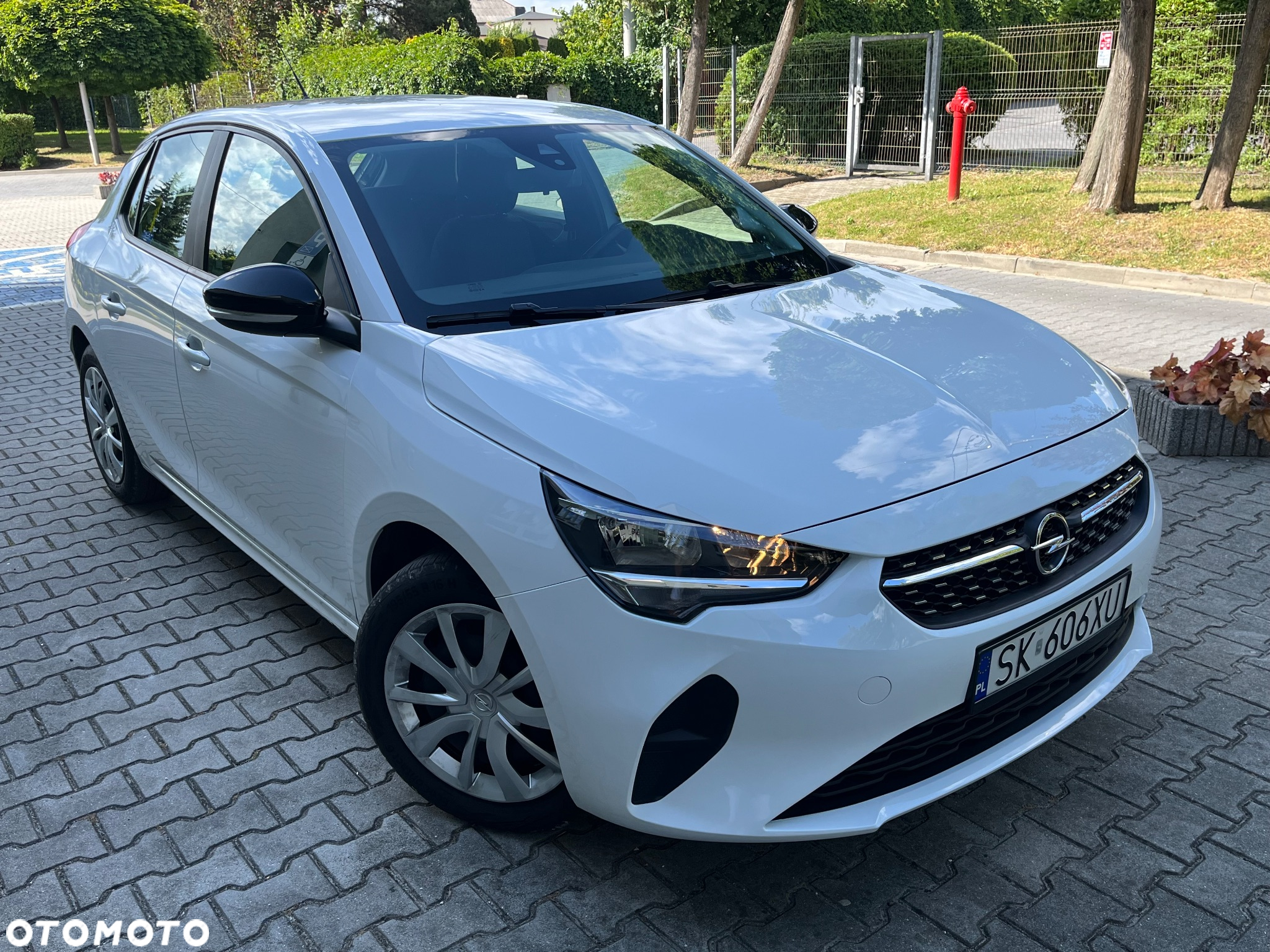 Opel Corsa 1.2 Business S&S - 2