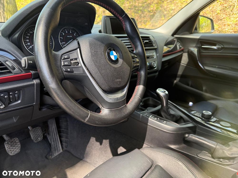 BMW Seria 1 118i Sport Line - 21