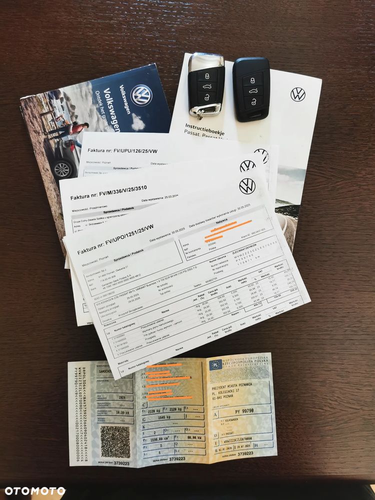 Volkswagen Passat 1.6 TDI SCR DSG Business - 35