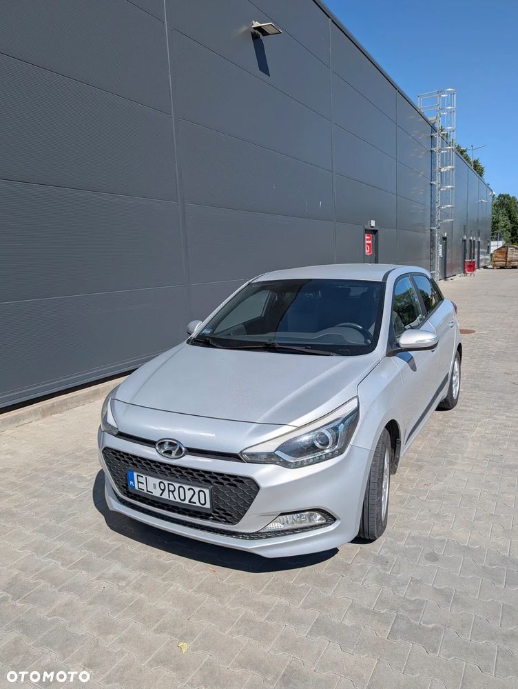 Hyundai i20 - 14