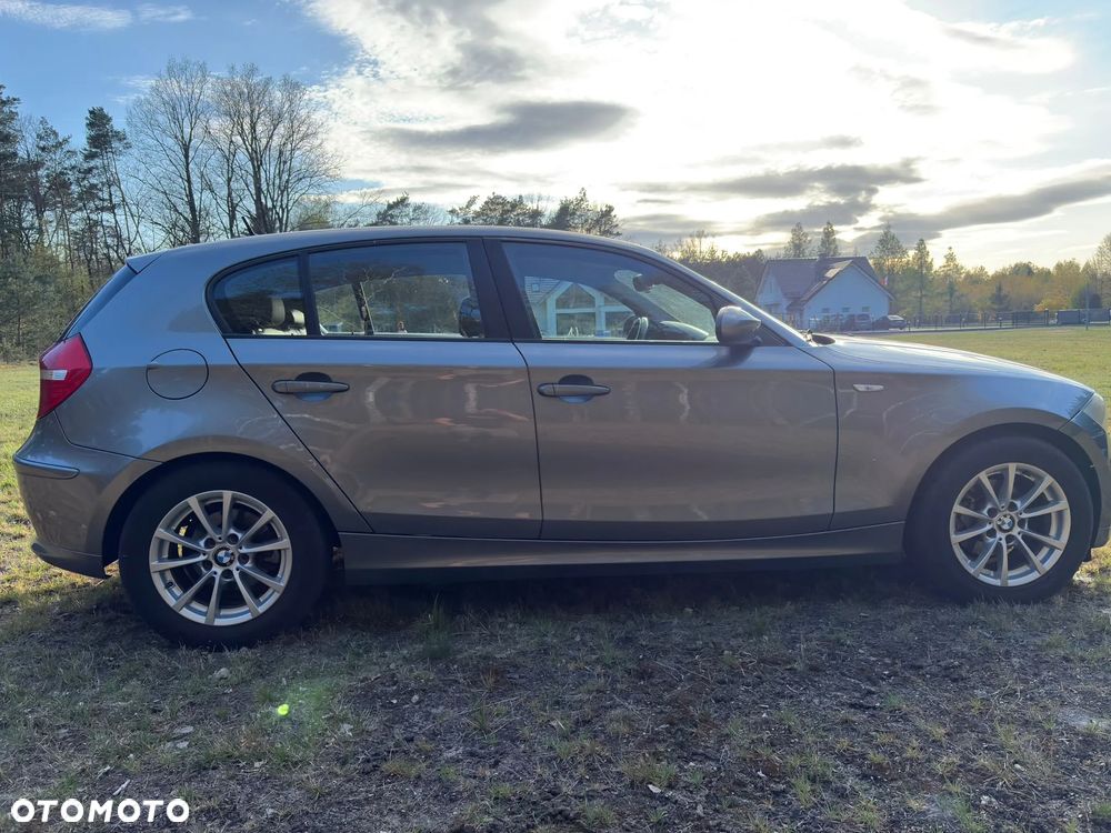 BMW Seria 1 116d - 5