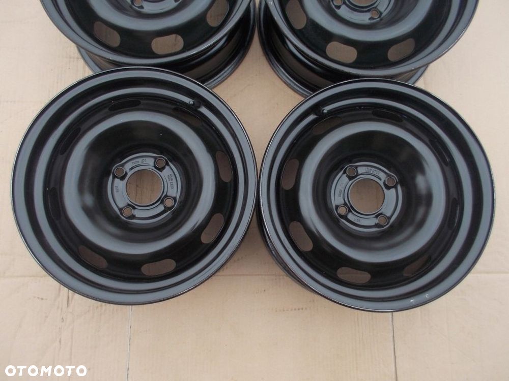 4x Felgi 15 Peugeot 206 1007 207 307 208 2008 Citroen C2 C3 C4 DS3 Partner II Berlingo II - 7