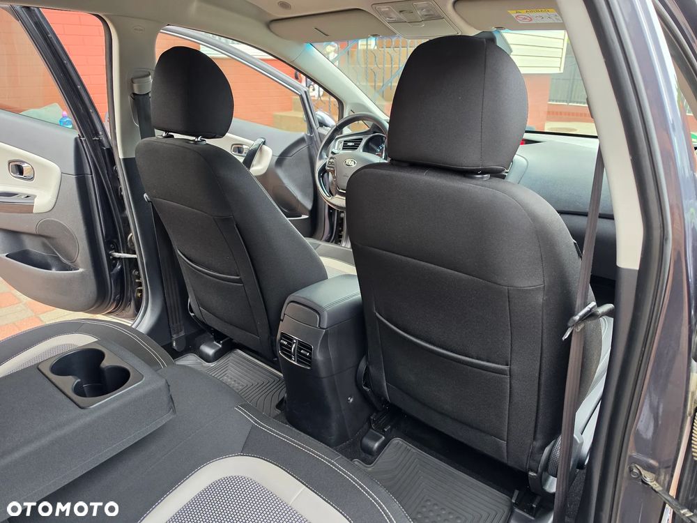 Kia Ceed 1.6 CRDi 136 ISG Platinum Edition - 25