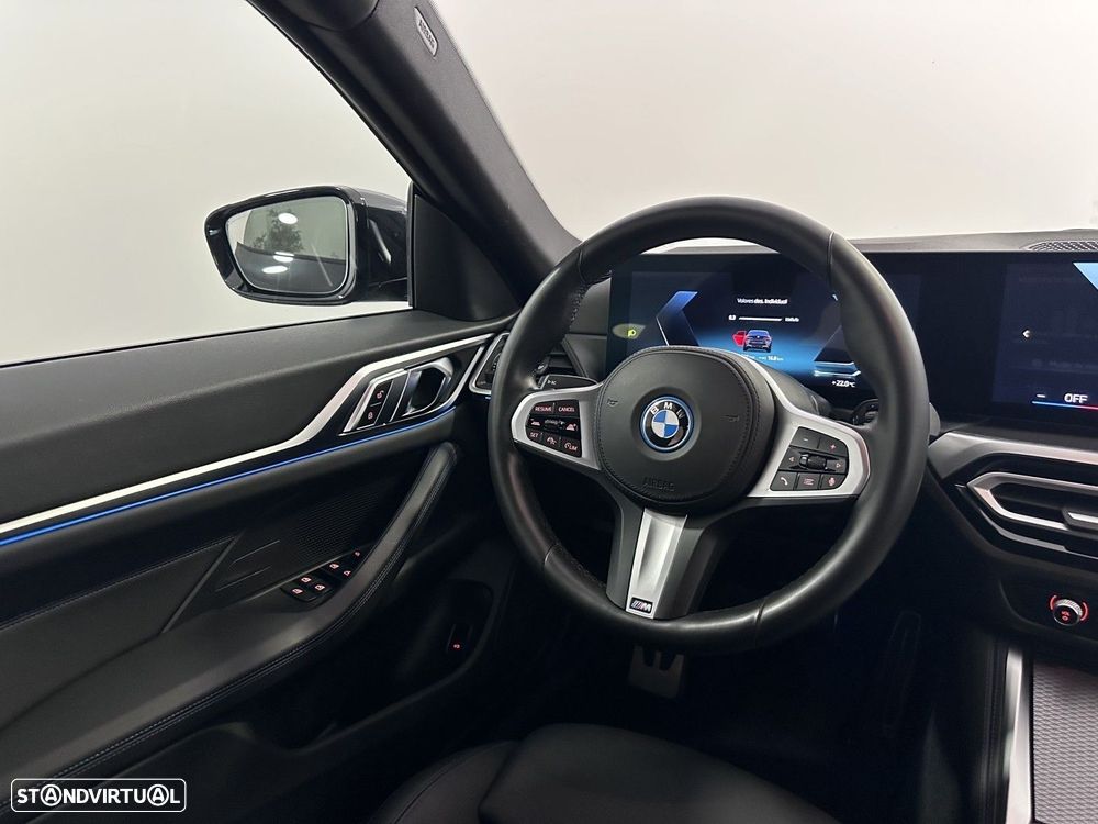 BMW i4 eDrive35 Edição Desportiva M - 15
