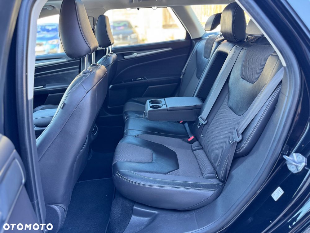 Ford Mondeo 2.0 TDCi STart-Stopp PowerShift-Aut Titanium - 19
