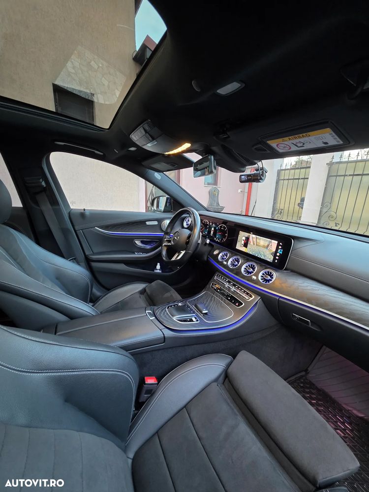 Mercedes-Benz E 220 d 4MATIC Aut. - 27