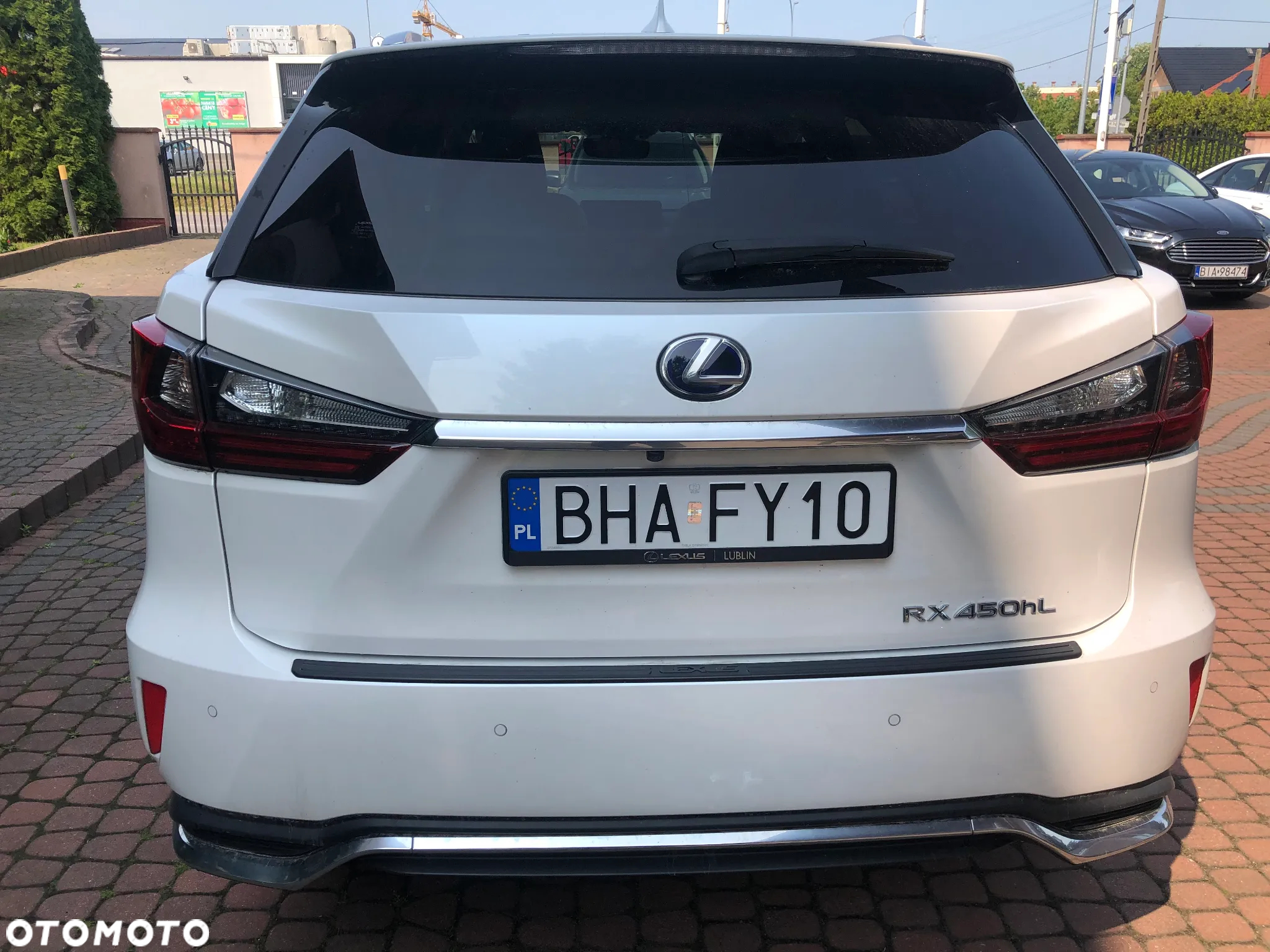 Lexus RX - 8