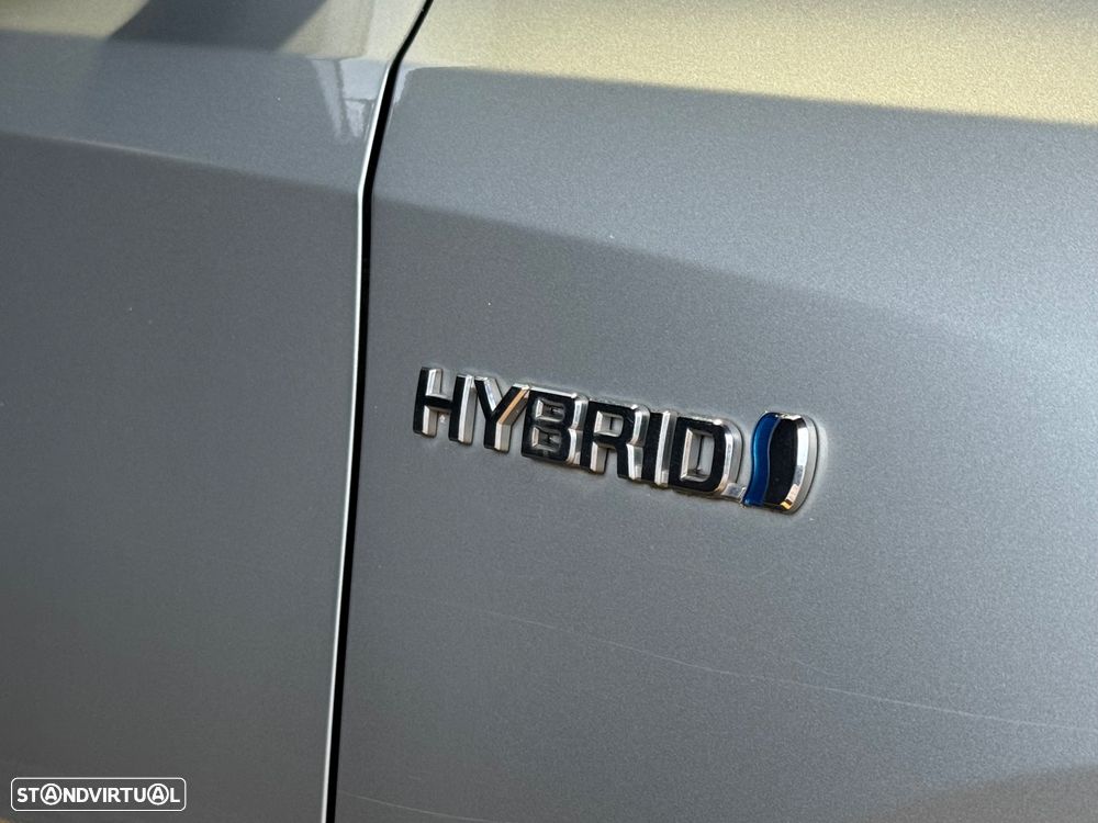 Toyota Auris Touring Sports 1.8 HSD Exclusive - 3